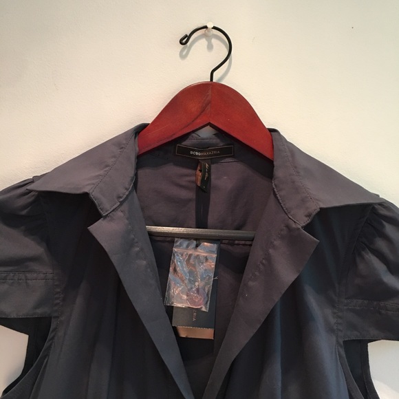 NWT BCBG MaxAzaria blouse, size Small, in blue - Picture 12 of 16